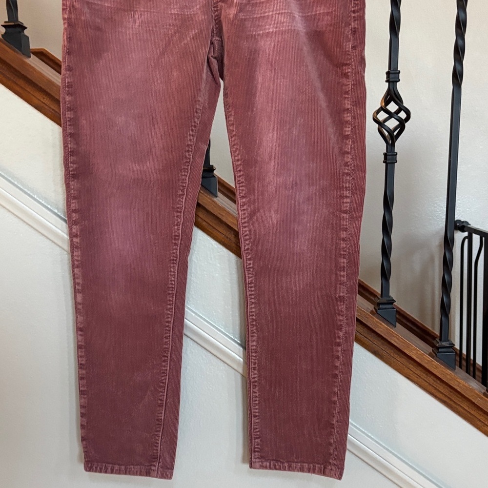 Pilcro Stylish Rasberry Corduroy Slim Boyfriend Crop 🤩 - Picture 3 of 9